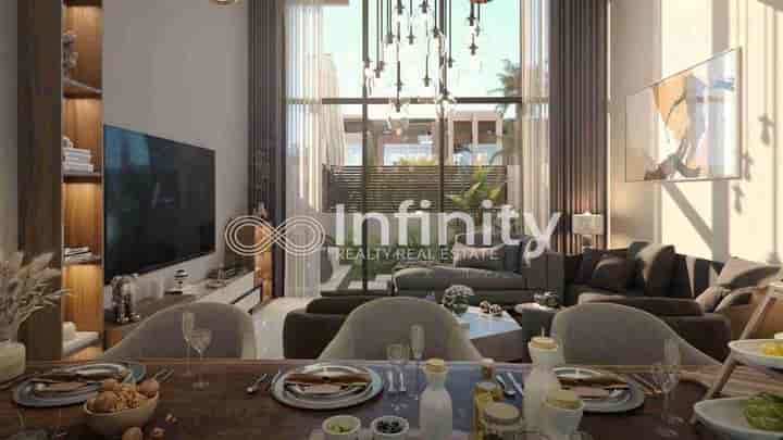 Lush Living at Verdana Townhouses in Dubai Investments Park