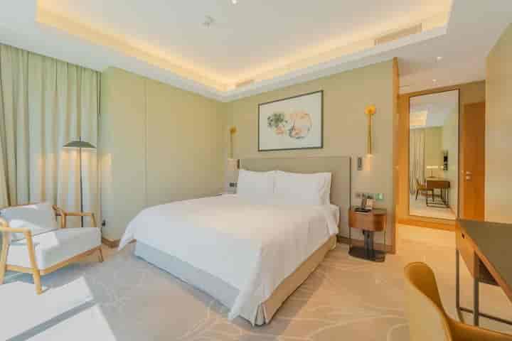 Luxuriöse 3-Zimmer-Wohnung in Dubai Opera Tower 2