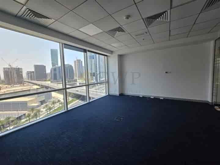 Fully Fitted Corner Office with Canal View in Bay Square, Business Bay