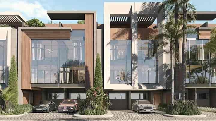 Luxurious 4-Bedroom Townhouses in Dubai Investment Park