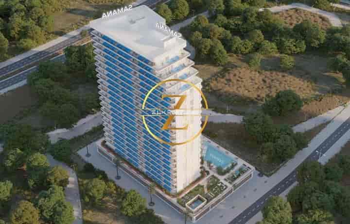 Lyxig 1/2 sovrum med privat pool i Samana Lake Views, IMPZ Dubai