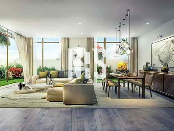 Tranquil 3-Bedroom townhouse in Souk Al Jubail