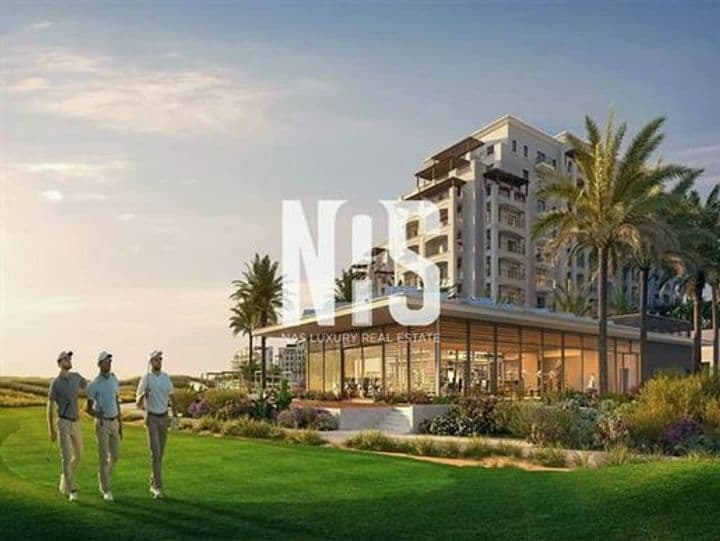 Luxury 2-Bedroom Apartment with Maid's Room on Yas Island