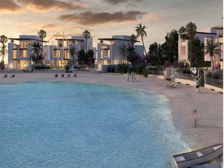 Luxury Living at Al Thuraya Island